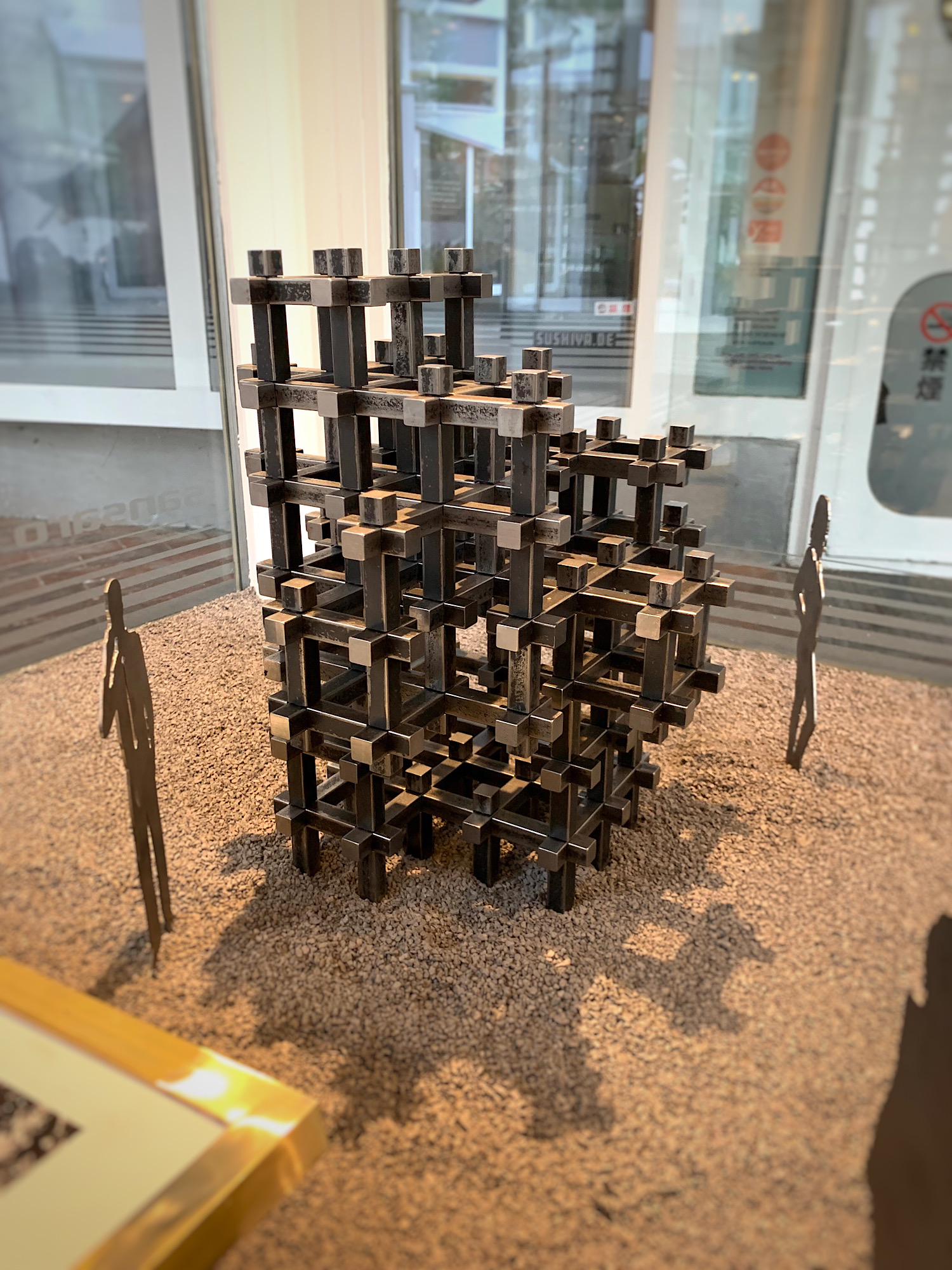 sansaro artbox | Thomas Räpke | ProjectSpace by Sushiya | Amalienpassage | Art district Munich | Kunstareal