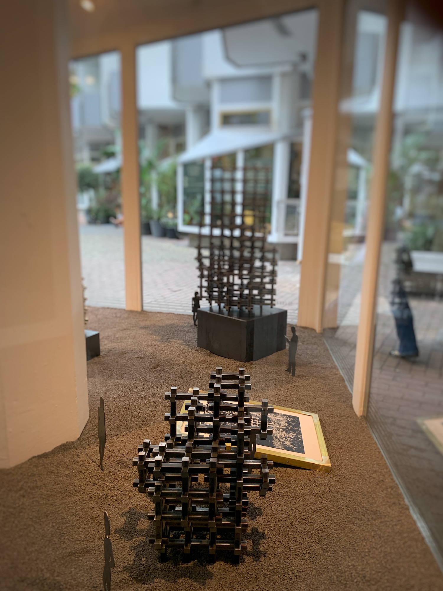 sansaro artbox | Thomas Räpke | ProjectSpace by Sushiya | Amalienpassage | Art district Munich | Kunstareal